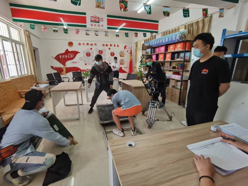 追星女孩心理学分析报告：西盟广告片拍摄公司揭秘饭圈应援式传播逻辑